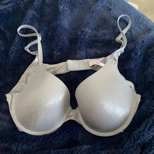 Used Victoria secret bra